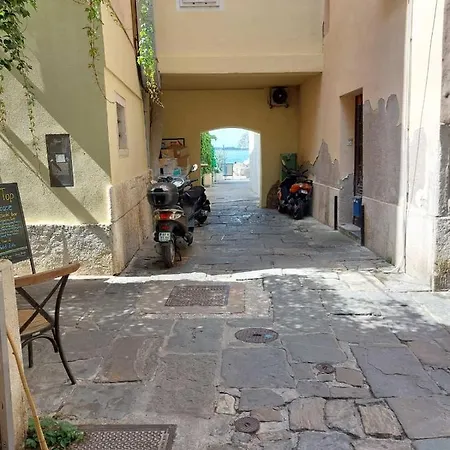 Apartma Romeo Appartement *